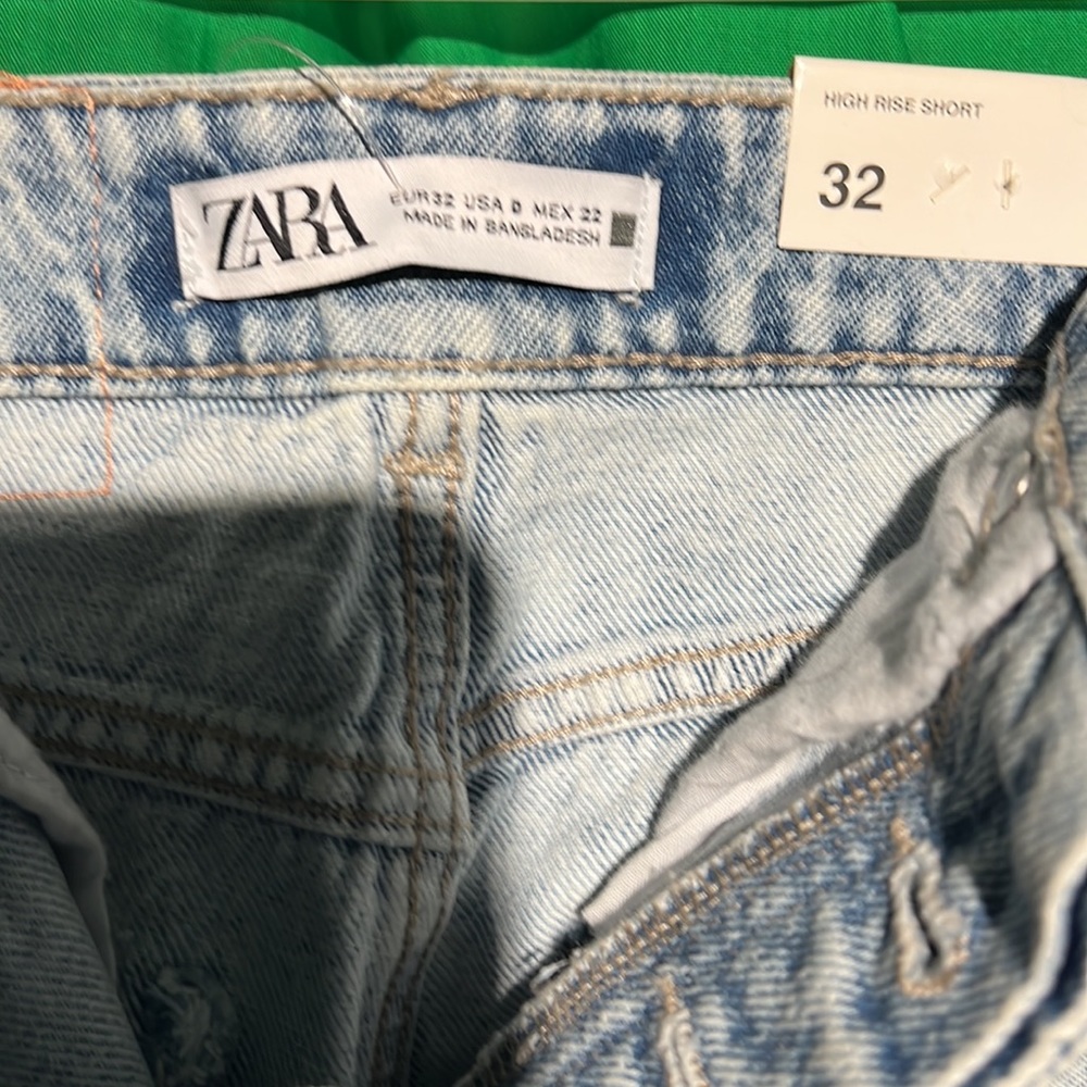 Zara High Rise Short - Picture 4 of 5